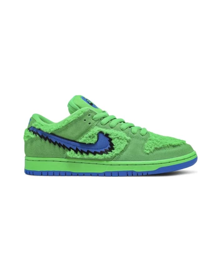 SB Dunk Low Green Bear